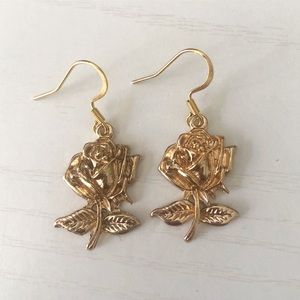 Gold rose earrings